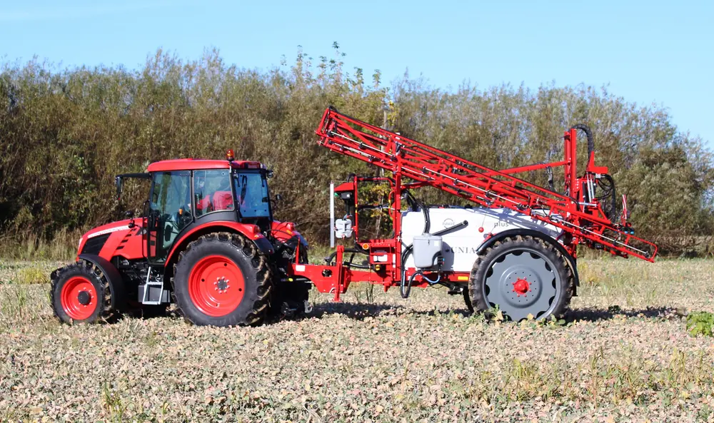 Unia Plus 1615
