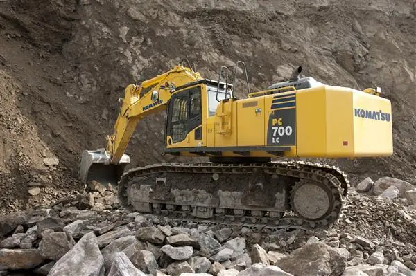 Komatsu PC700LC-8 thumbnail 2