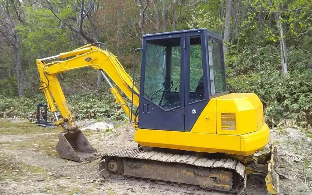 Komatsu PC40-5