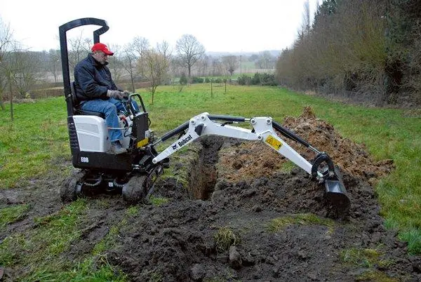 Bobcat E08 thumbnail 4