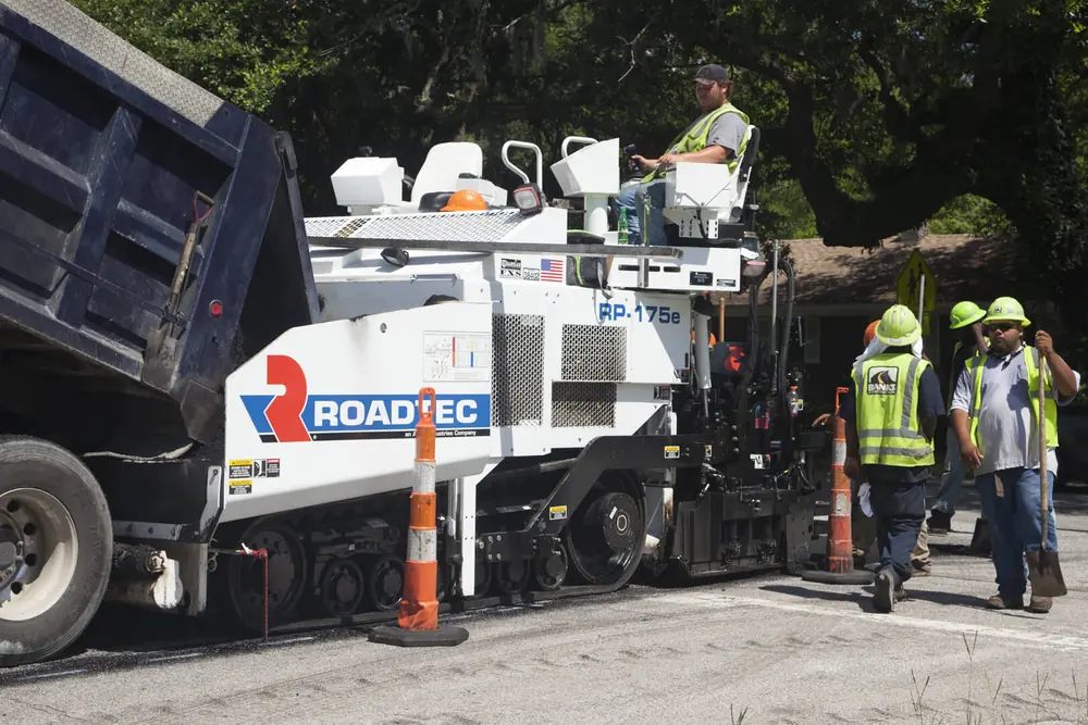 Astec ROADTEC RP-195
