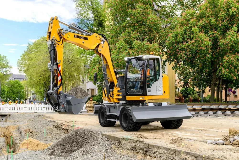 Liebherr A 912 Compact Litronic G6.1