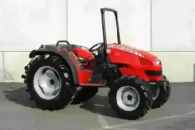 Massey Ferguson MF 2415