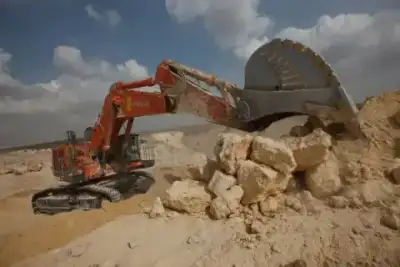 Hitachi EX 1200-6 thumbnail 3