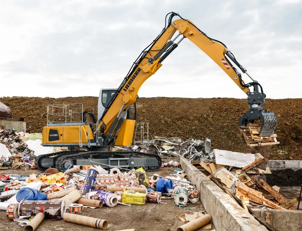 Liebherr LH 30 C Industry Litronic