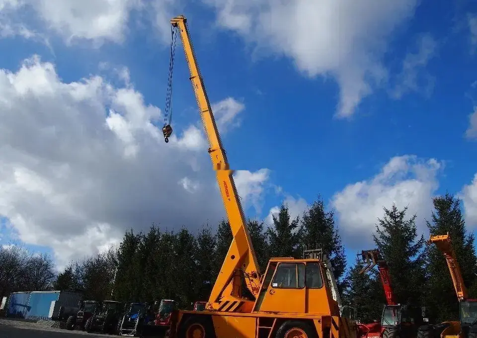 Terex-Demag V 73 (4x2x2)