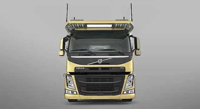 Volvo Trucks FMX11.330 4x2 Tractor - X-High