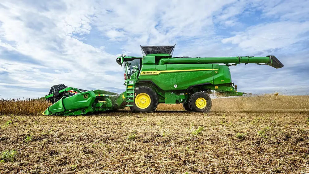 John Deere T6 500
