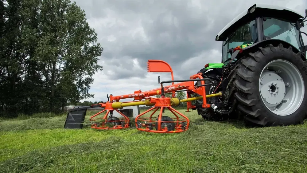 Kuhn HayBob 360
