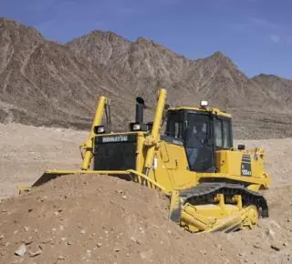Komatsu D155A-2