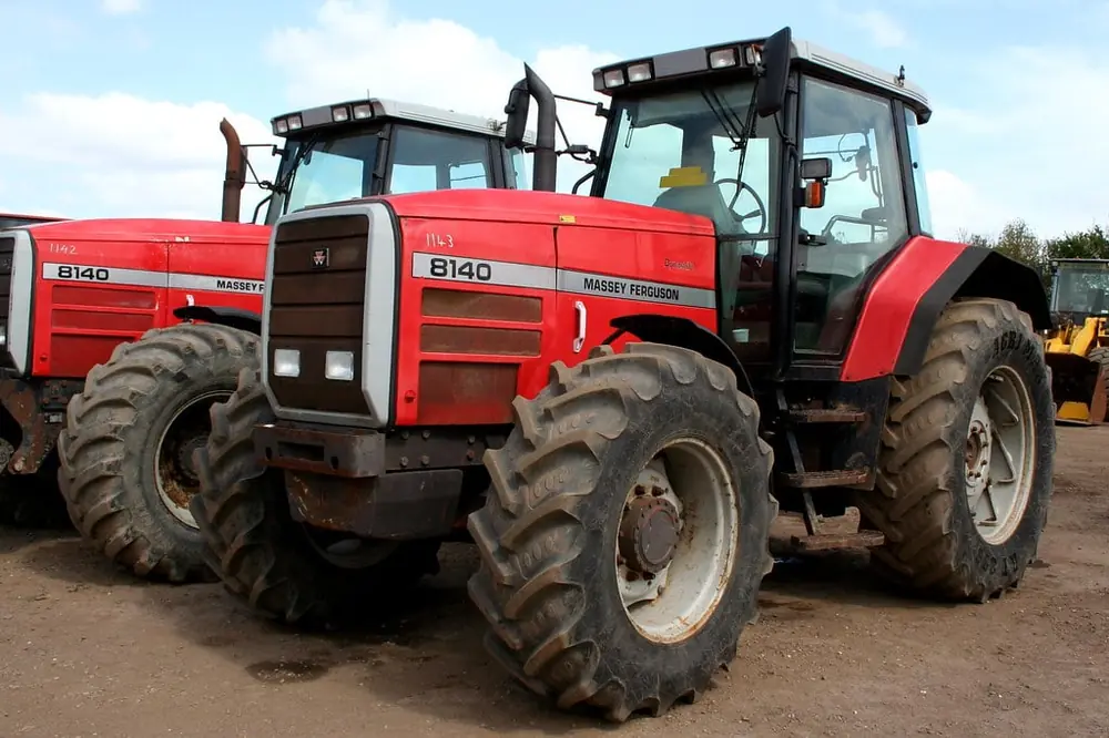 Massey Ferguson MF 8140-4