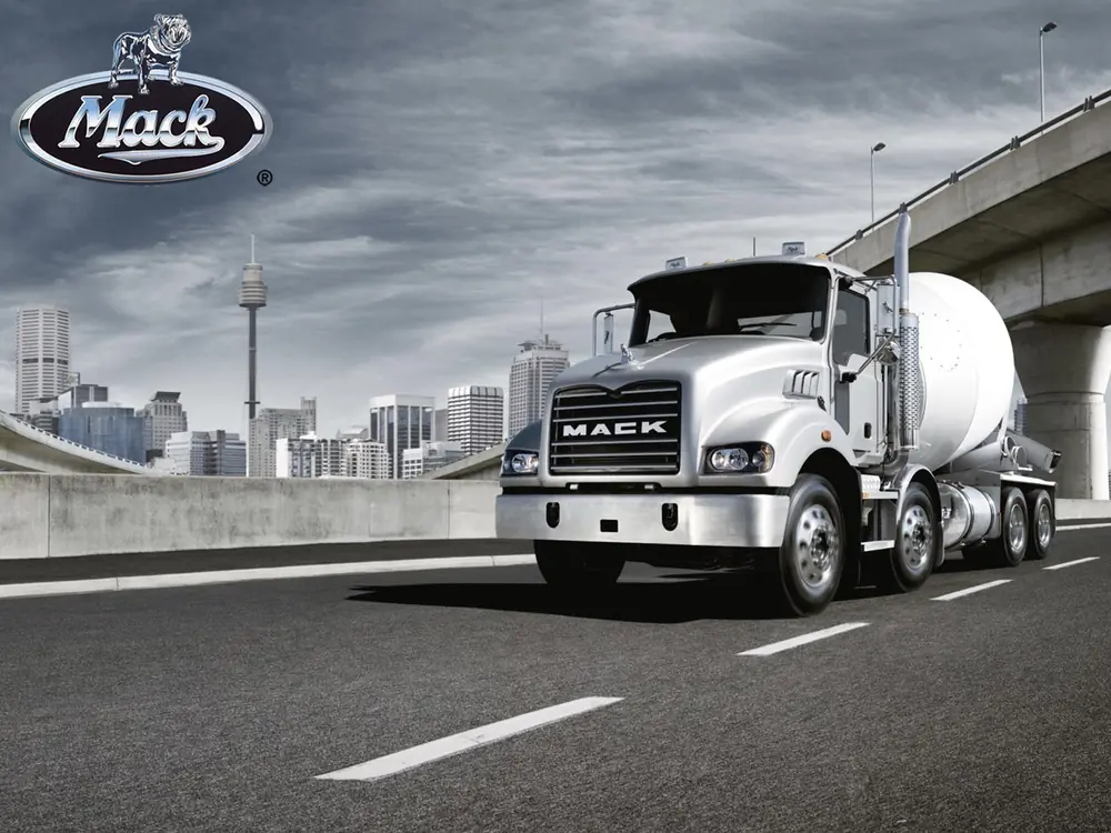 Mack METRO-LINER Day Cab ISL 350 8x4