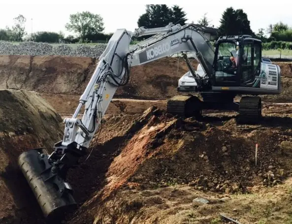 Kobelco SK 210 H LC 10 thumbnail 15