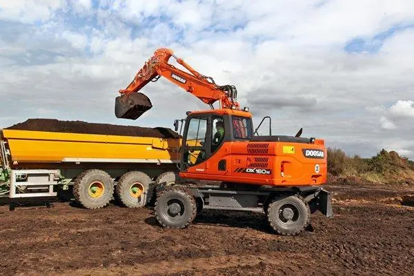 Doosan DX160W-3