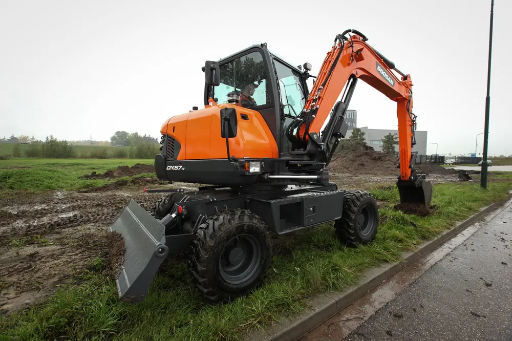 Doosan DX57W