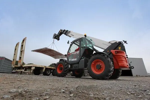 Bobcat T40180 IIIB thumbnail 2