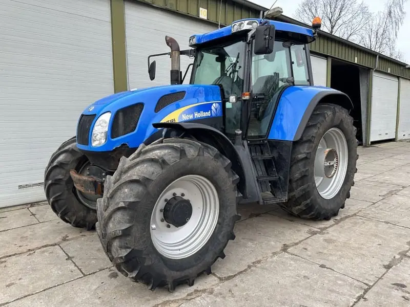New Holland TVT 195