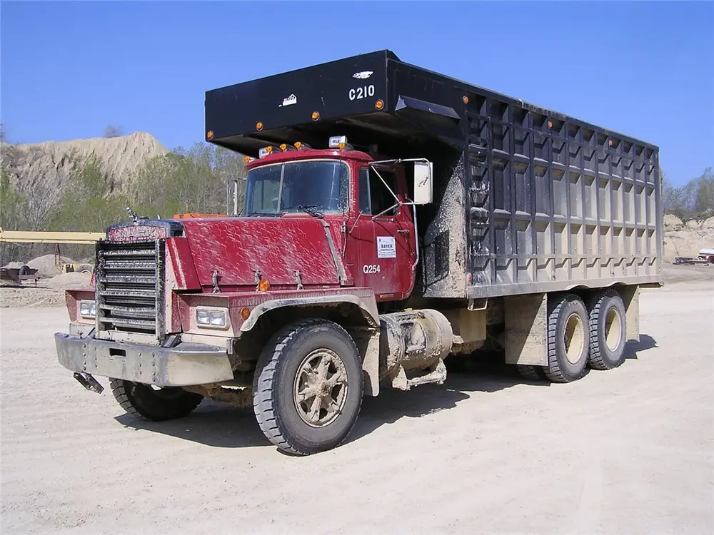 Mack RD890SX CA49 E7-350 E-TECH 6x4