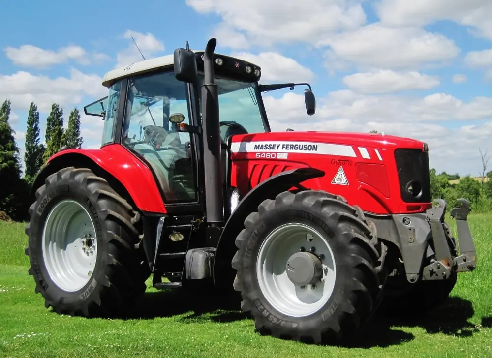Massey Ferguson MF 6465