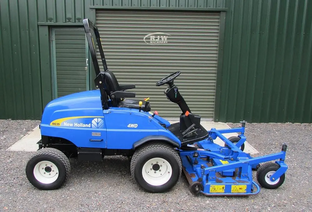 New Holland MC 35