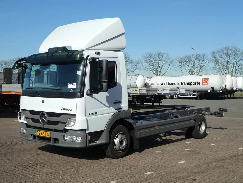 Mercedes-Benz Atego 1018 K 4x2