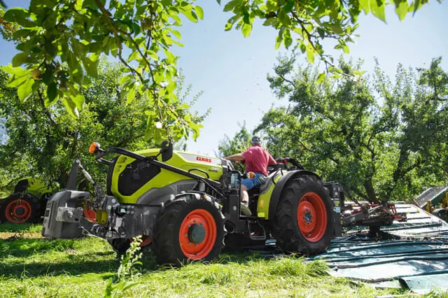 Claas Nexos 2.105 Comfort L