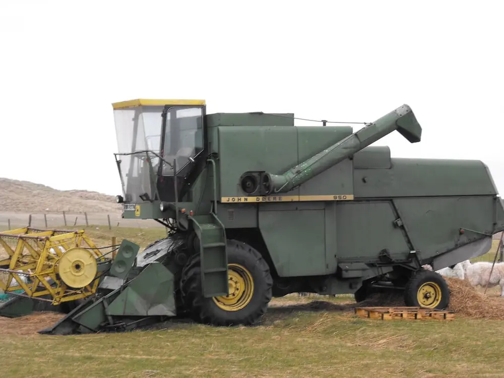 John Deere 950