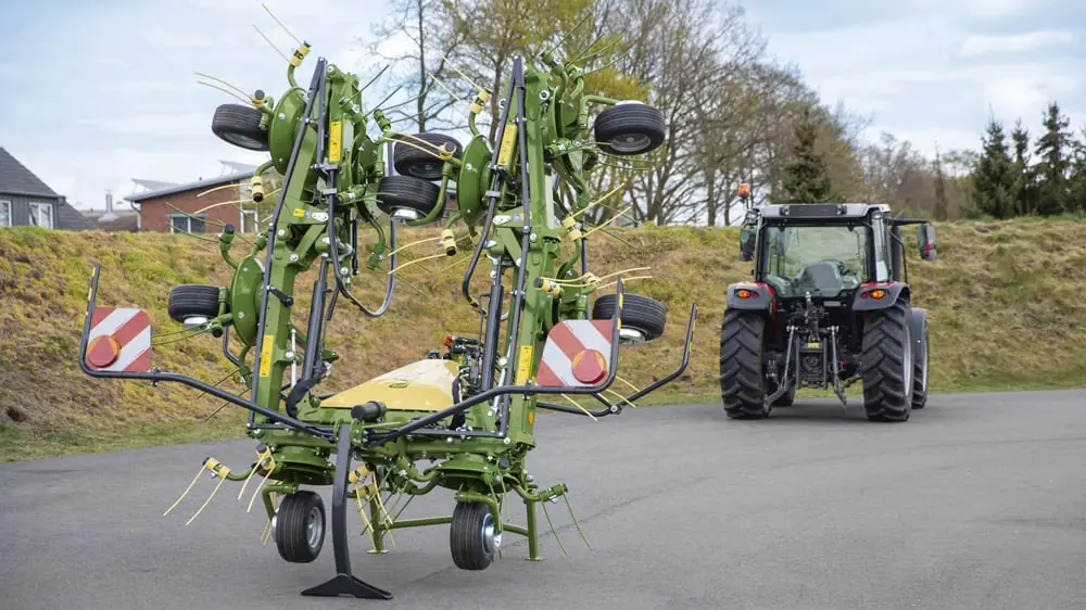 Krone Vendro 820 thumbnail 2