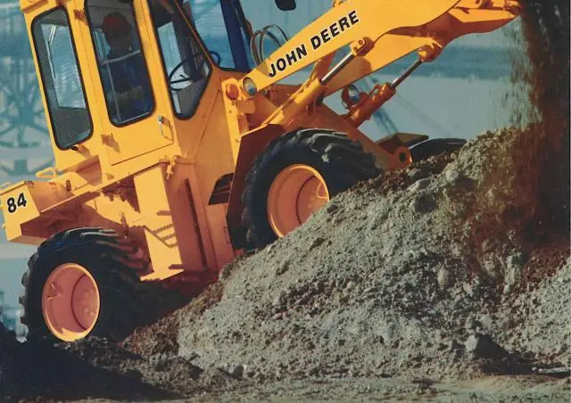 John Deere Construction 84 {|d573a062324d99225df0870f5eed2686{6a128015582}|}