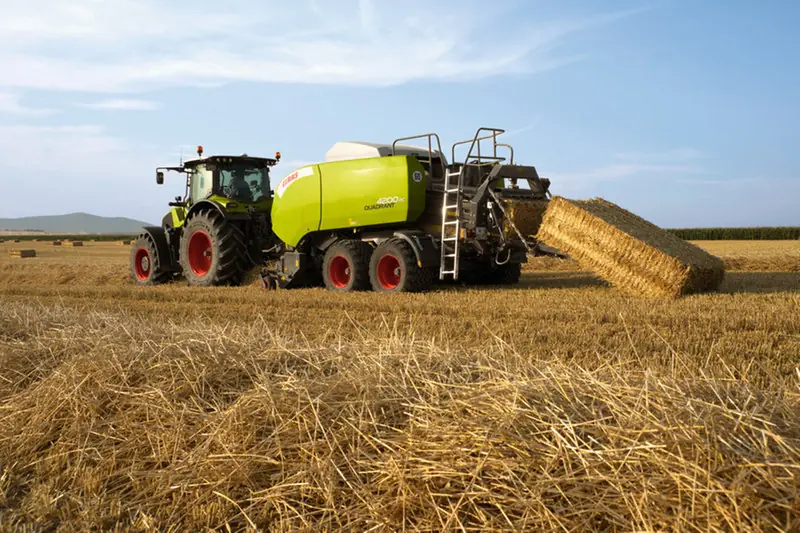 Claas Quadrant 4200 RF thumbnail 2