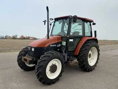 New Holland L85
