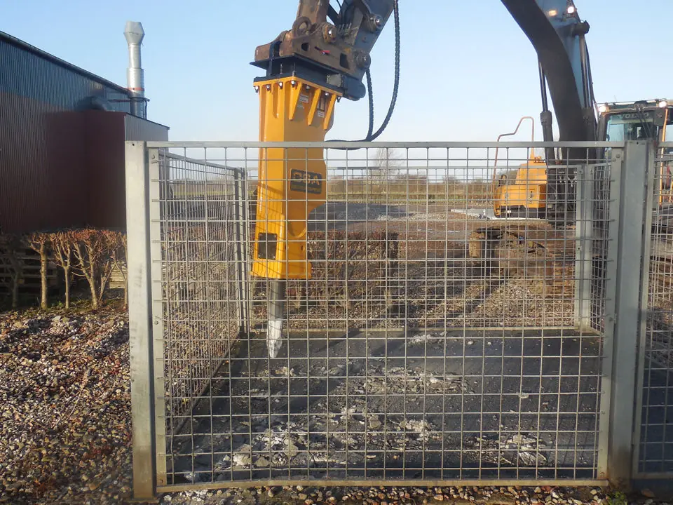 OSA Demolition Equipment HB 910