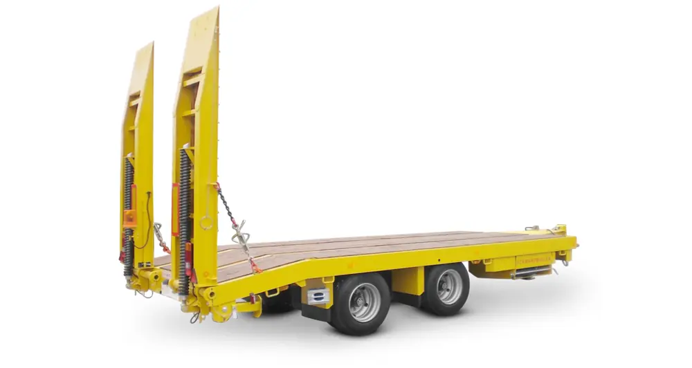 Schwarzmüller Centre-axle low loader trailer with straight platform