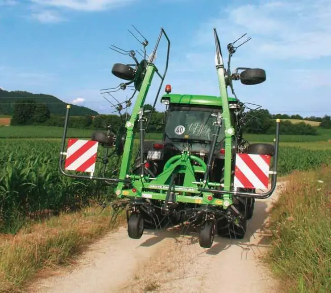 DEUTZ-FAHR CoM 6022