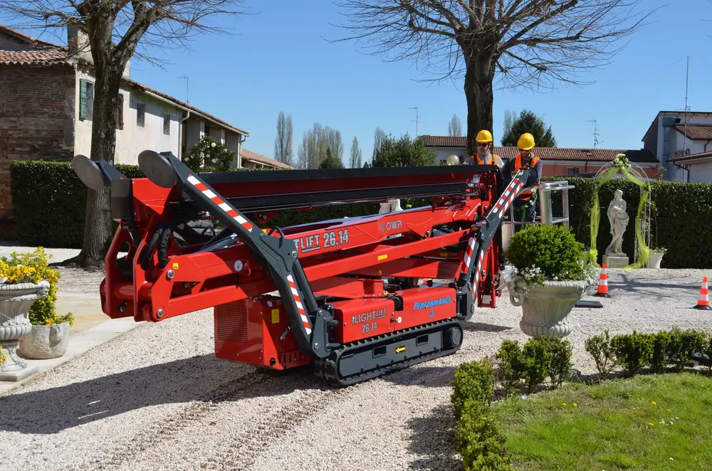 Hinowa Lightlift 26.14 Performance IIIS MK3 thumbnail 3
