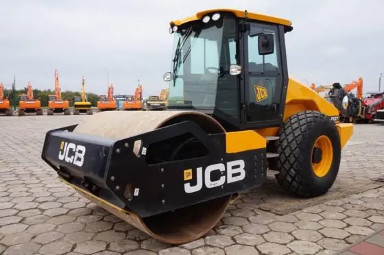 JCB-Vibromax VM137 D