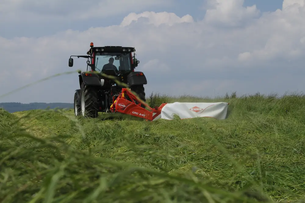 Kuhn GMD 240 thumbnail 4
