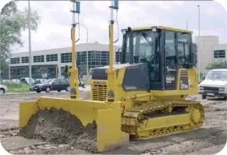 Komatsu D37E-5