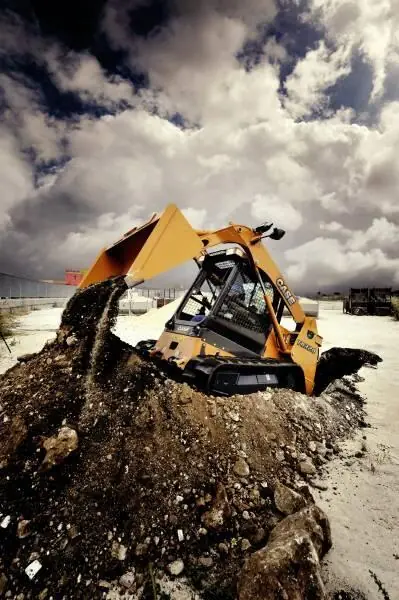 Case TR 320 thumbnail 4