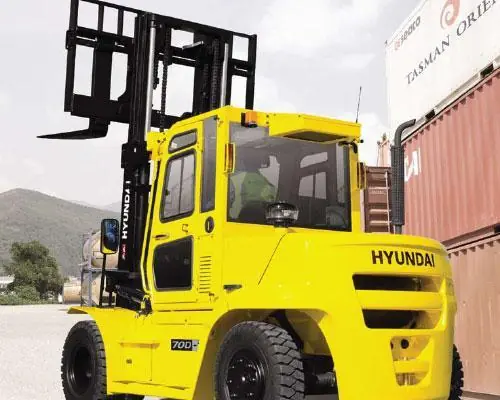Hyundai 70 D 7 E