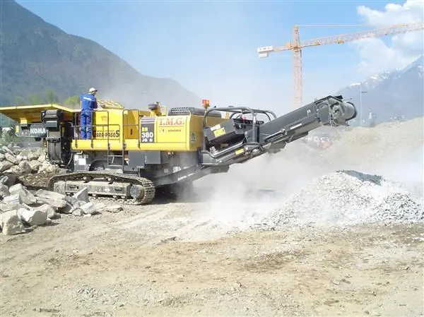 Komatsu BR380JG-1E0