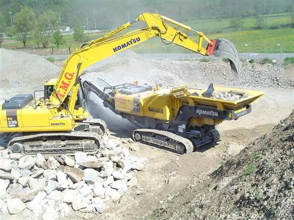 Komatsu BR380JG-1E0 thumbnail 3