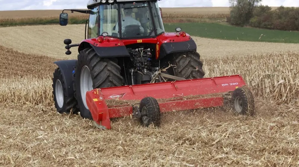 Kuhn RM 320