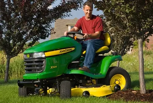 John Deere X324