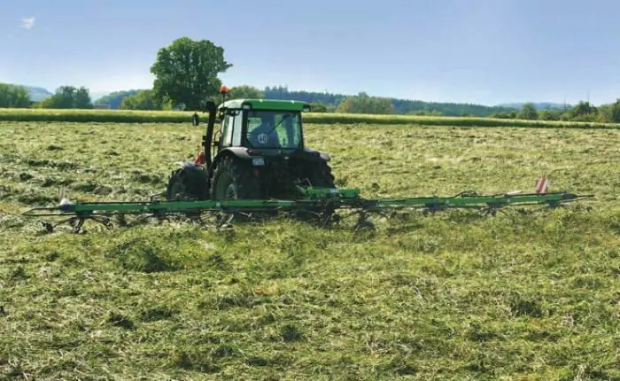 DEUTZ-FAHR CoM 8332 thumbnail 9