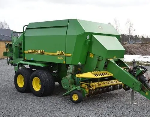 John Deere 690 Multicut
