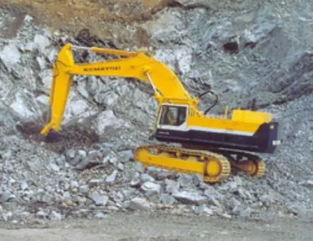 Komatsu PC650SE-5