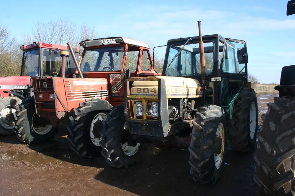 Leyland 604