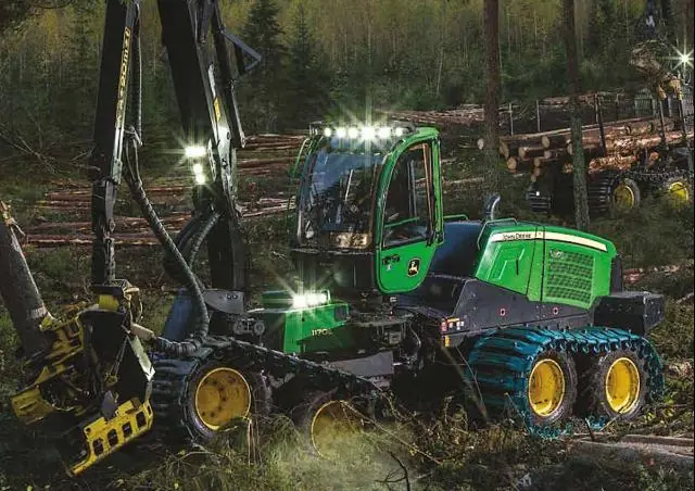 John Deere 1070 G