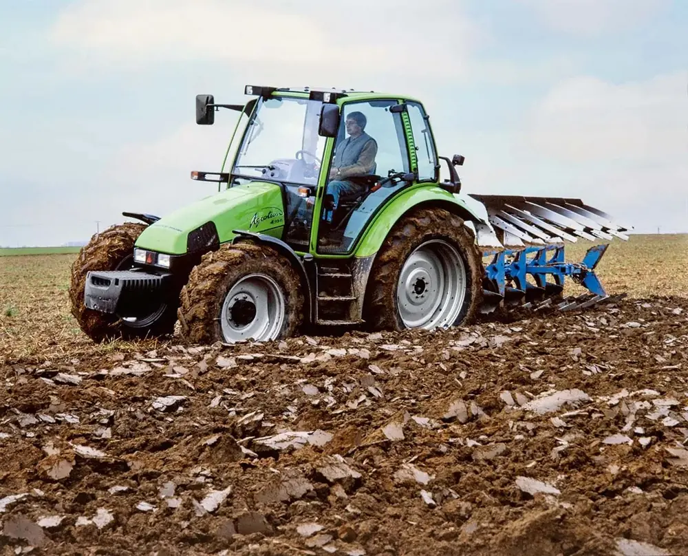 DEUTZ-FAHR Agrotron 4.95